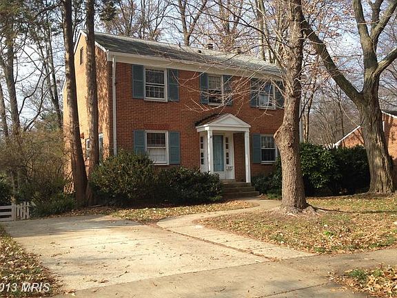 2nd image of 624 Blossom Dr