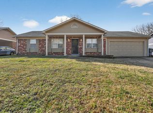 3989 Battlefield Dr, Memphis, TN 38128