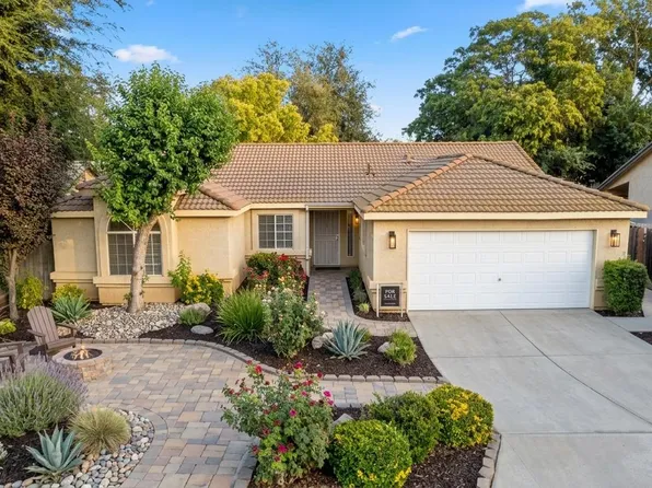 5438 N State St, Fresno, CA 93722