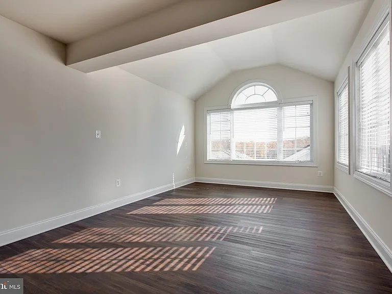 7757 Crystal Brook Way — Photo 23