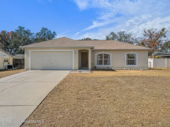 351 Upland Ave, Spring Hill, FL 34606