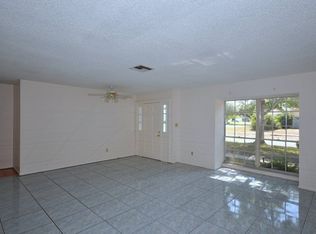 1306 Sunnyhills Dr, Brandon, FL 33510