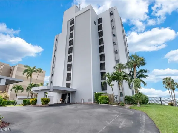 3300 N Key Dr APT 2C, North Fort Myers, FL 33903