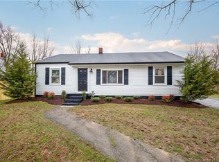 1644 Terry Ln, New Albany, IN 47150
