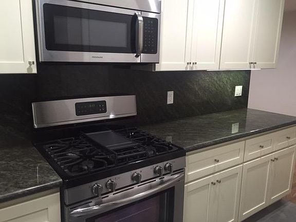 4th image of 807 N Edinburgh Ave APT 5