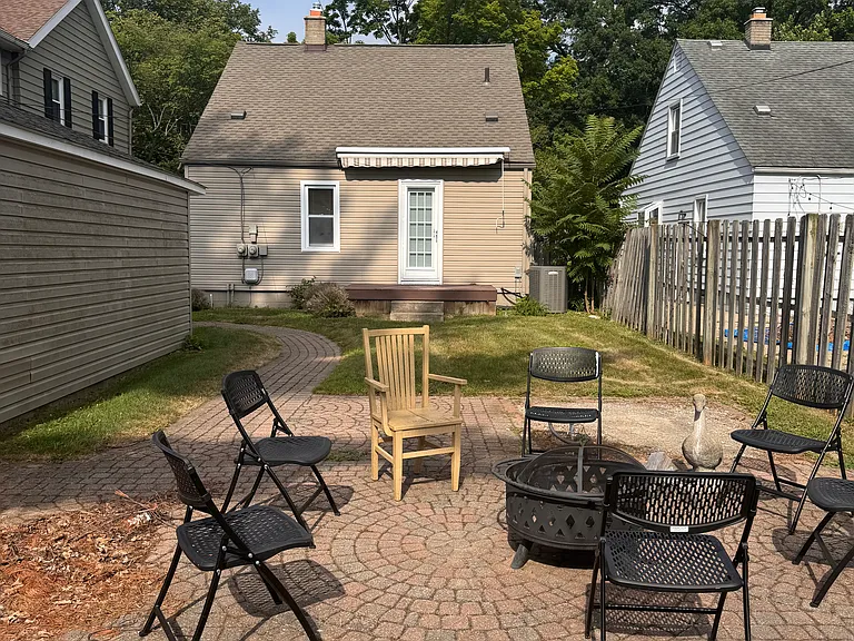 214 N Connecticut Ave — Photo 44