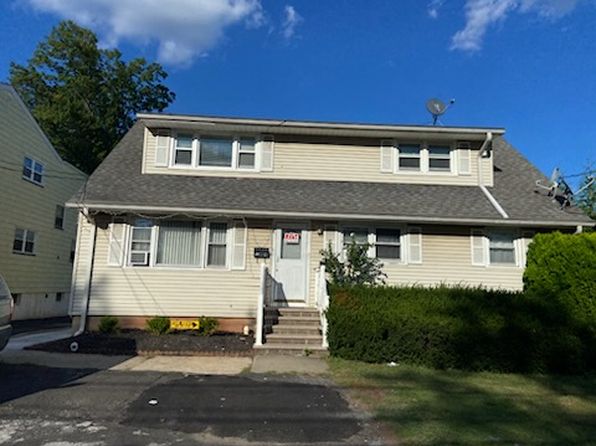 28 Magnolia Rd #B
