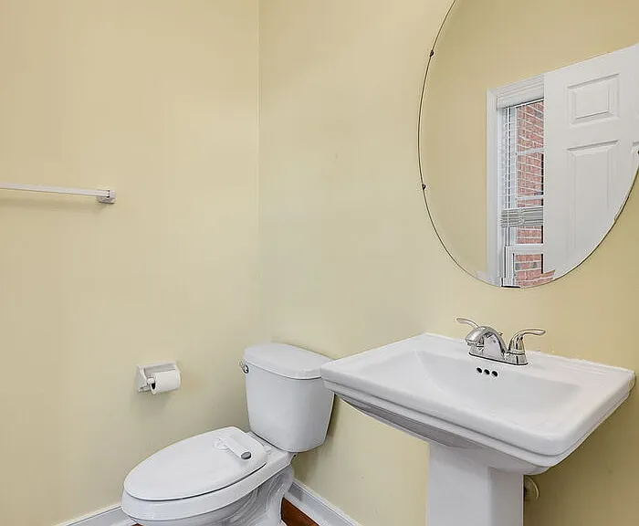6307 Culbreth Ct — Photo 10