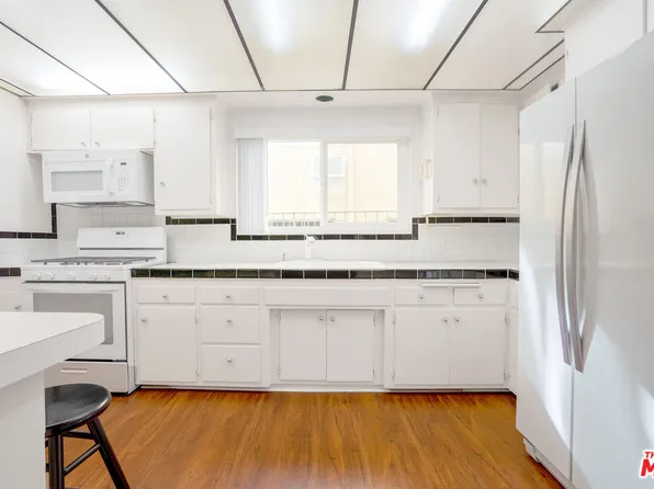 446 S Saint Andrews Pl APT 3, Los Angeles, CA 90020