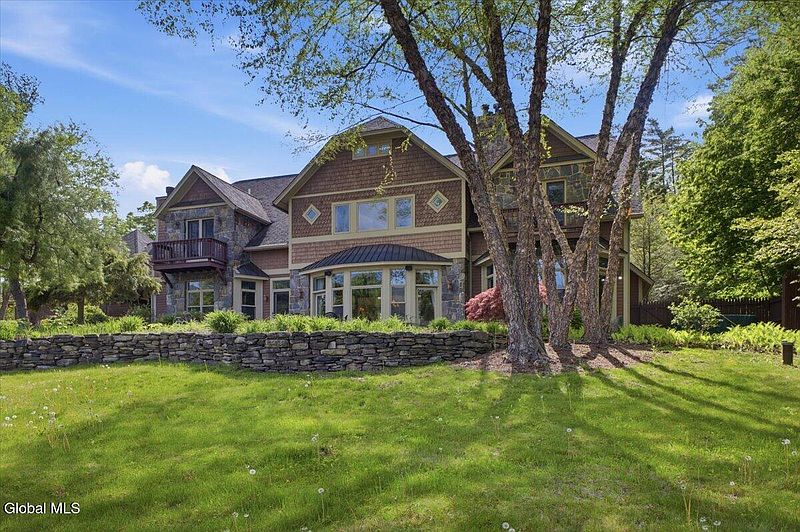 2nd image of 7938 Lakeshore Drive