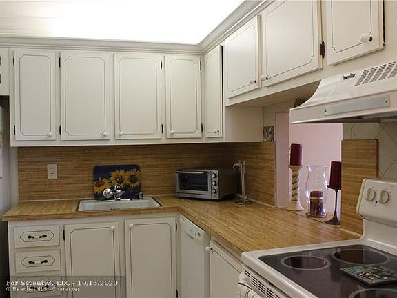 5th image of 1800 N Andrews Ave Penthouse 9F