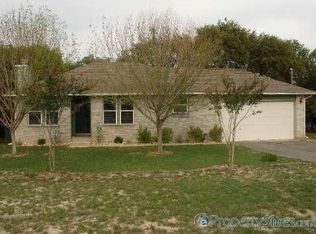 1324 Dawnridge Dr, Canyon Lake, TX 78133