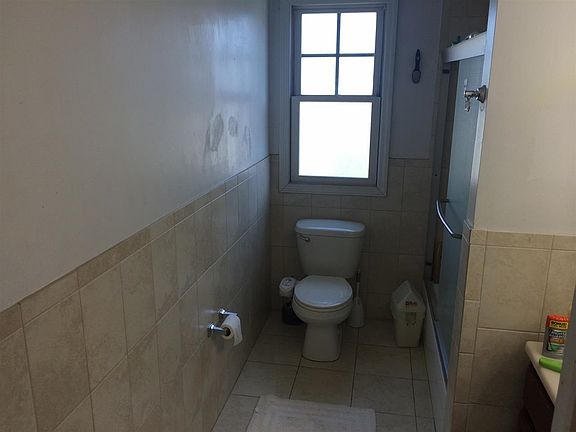 5th image of 85 Broadway #111