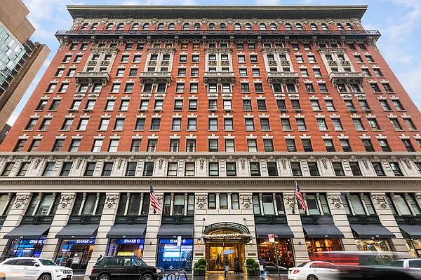 Rented by Brown Harris Stevens | media 8