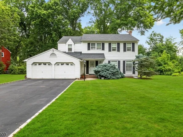 48 Sherbrooke Dr, Florham Park Boro, NJ 07932