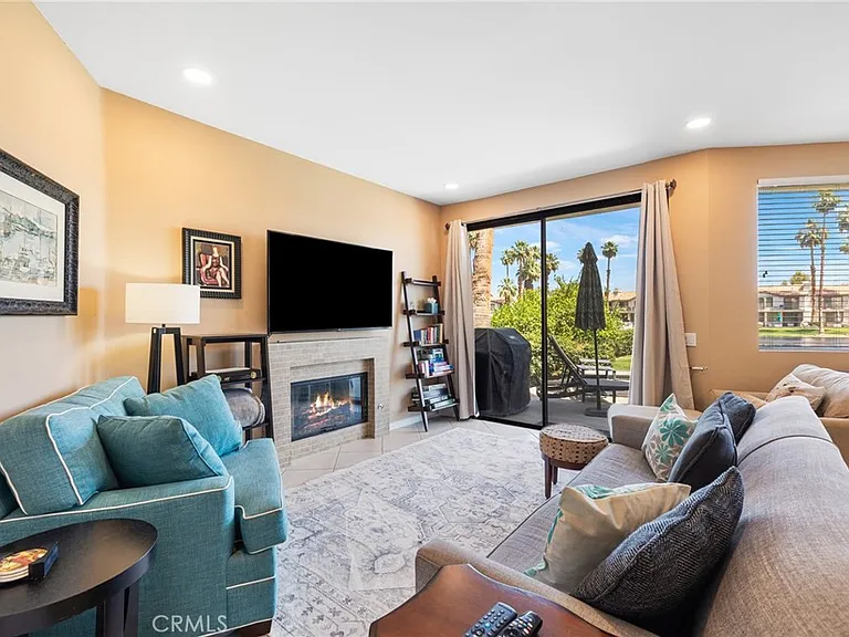 55108 Firestone — Photo 3