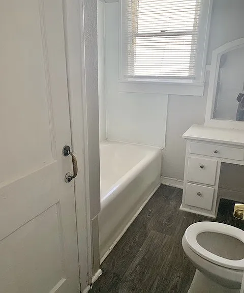 1138 W Ashby Pl #3 — Photo 1