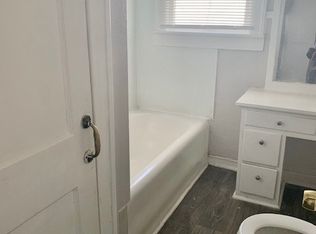 1138 W Ashby Pl APT 3, San Antonio, TX 78201