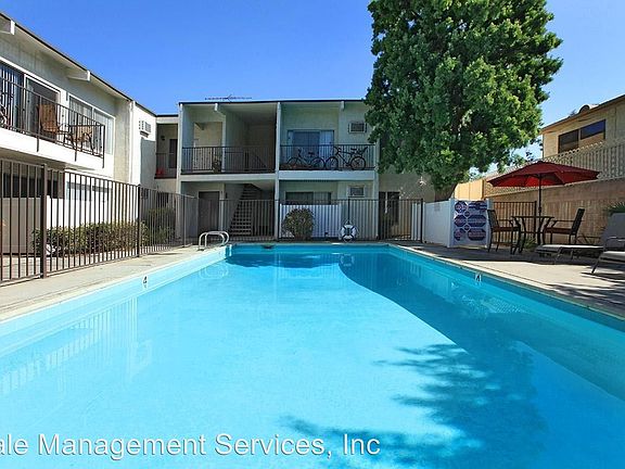 2nd image of 18347 Collins St APT 10