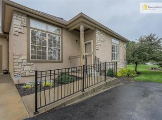 15698 S Hillside St UNIT 1002, Olathe, KS 66062