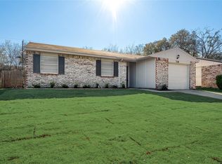 718 Holliday Ln, Duncanville, TX 75116