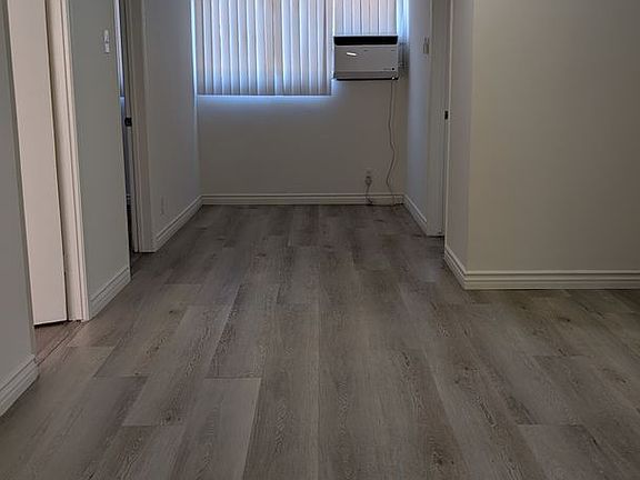 2nd image of 3029-3035 N Jackson Ave #3029