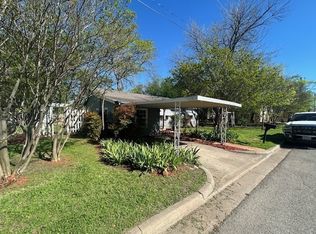 203 S Baker St, Granbury, TX 76048