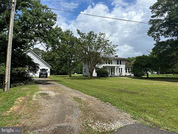 2nd image of 16146 Thomas Rd