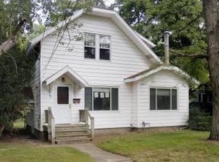 27 Spaulding Ave E, Battle Creek, MI 49037