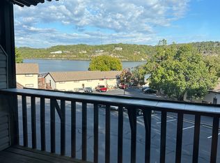 6620 Weston Point Dr APT G2, Osage Beach, MO 65065
