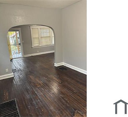 2nd image of 4541 Park Ave