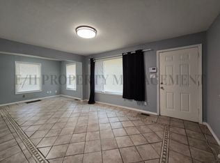 1305 W Lotus St, Wichita, KS 67213