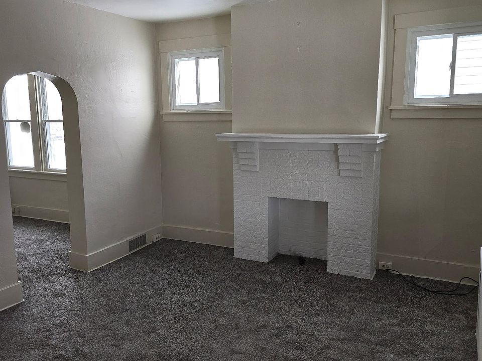 1st image of 407 Franklin St APT 1