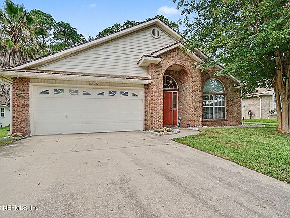2nd image of 5325 LAKE GARDENS Lane