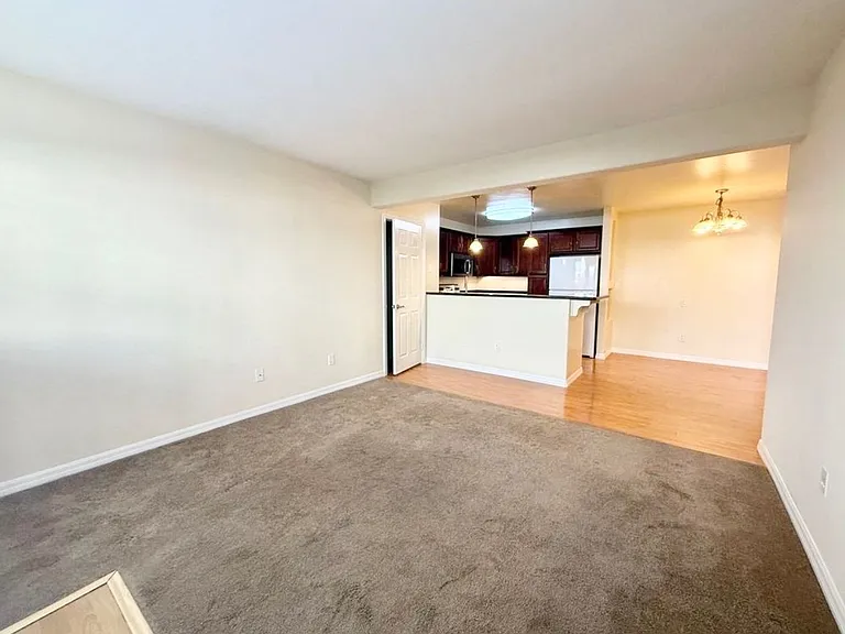 5402 Balboa Arms Dr #308 — Photo 2