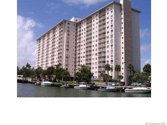 5th image of 400 Kings Point Dr APT 918