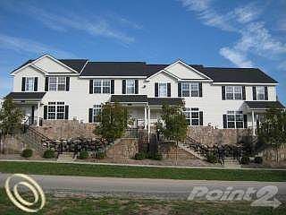 1st image of 905 Creekwood Ln #1