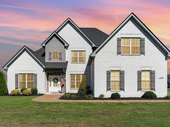 1214 Emmie Reece Dr, Smyrna, TN 37167