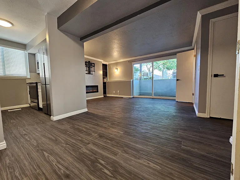 Dining room into living room