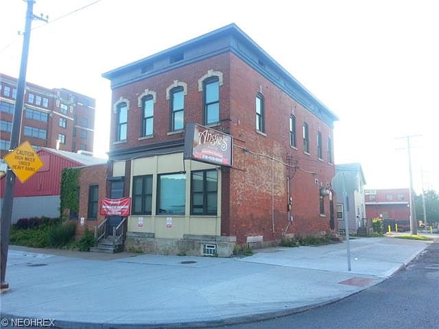 1st image of 3859 Superior Ave E