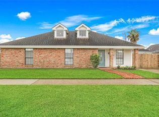 3013 Mayflower St, Meraux, LA 70075