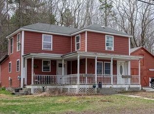 39 Leicester St, Oxford, MA 01540