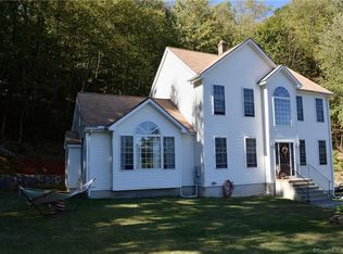 72 Brookdale Rd, Seymour, CT 06483