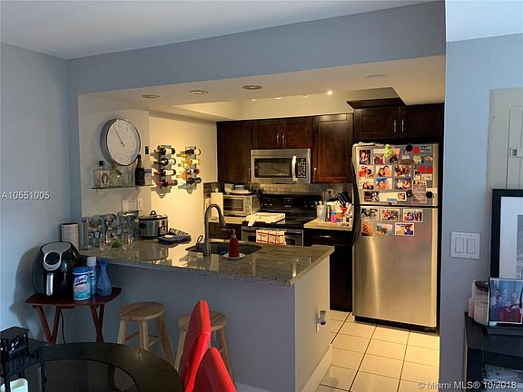 3rd image of 15485 Miami Lakeway N APT 202
