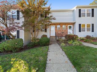 114 Brookview Cir, Jamesburg, NJ 08831