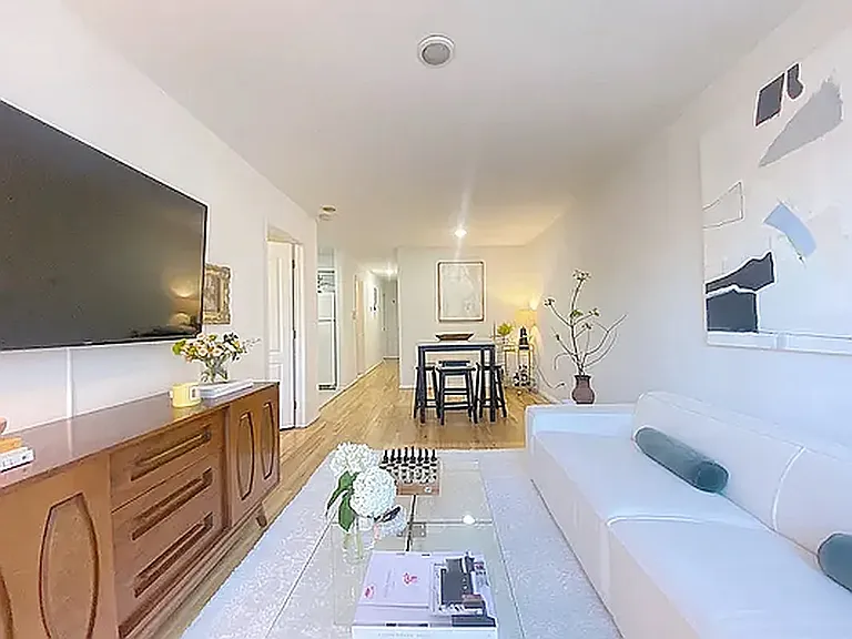 72 Maspeth Ave #3 — Photo 2