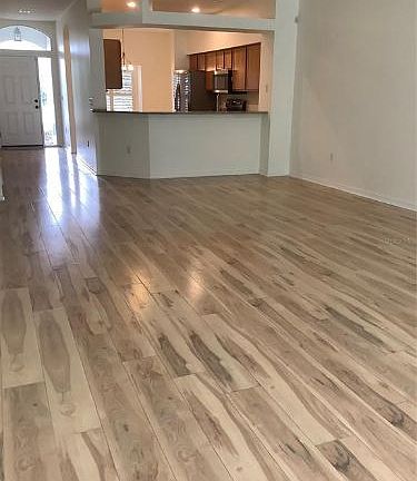 5th image of 10433 Mulligan Ct #17