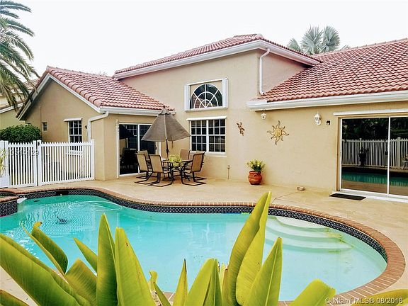 2nd image of 20220 NW 9th Dr
