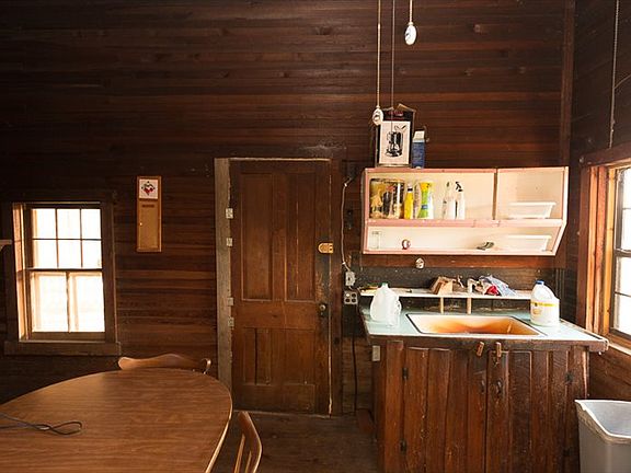 3rd image of 5313 County Road 136