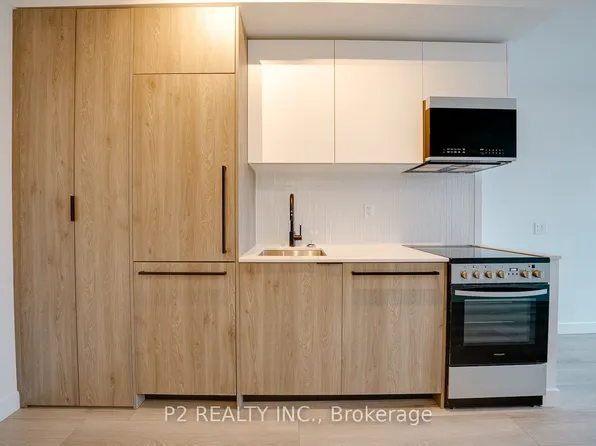 1635 Military Trl, Toronto, ON